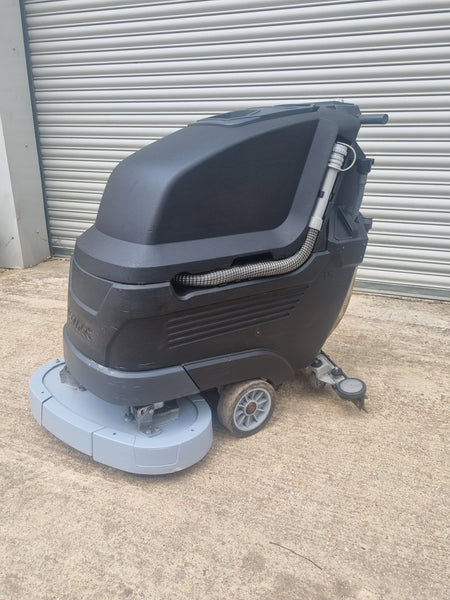 Comac Versa 55BT