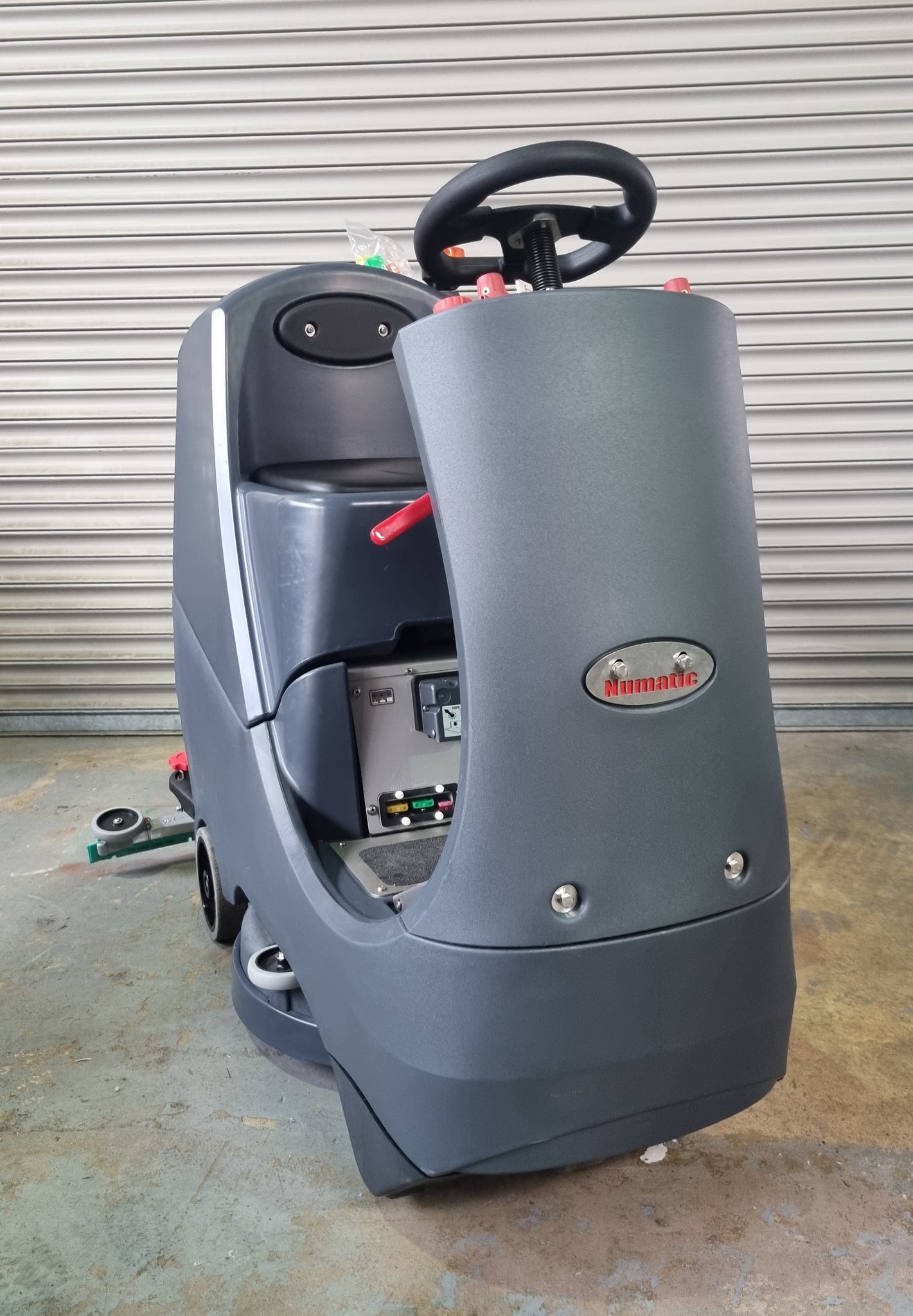 Numatic C RG8055/120T Ride-on Scrubber Dryer